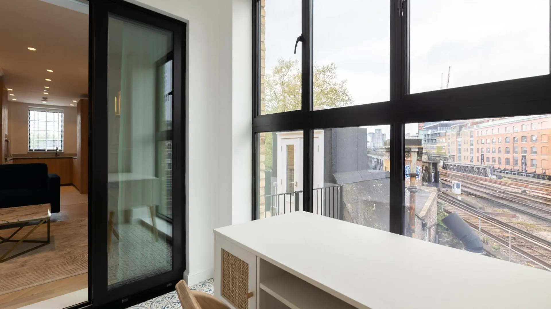 Kula London Bridge Apartment 0*,